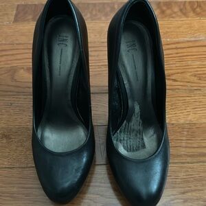 INK Blk Heels shoes size 5 1-2